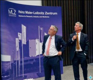 Prof. Dr. Richter and Prof. Dr. Petry at the inauguration of MLZ. (Picture courtesy: FRM II)
